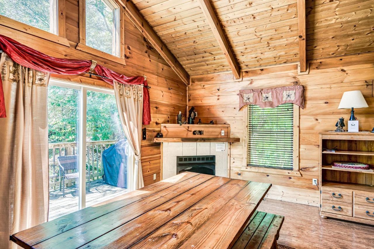Mama Bear'S Moonshine Ridge Villa Gatlinburg Eksteriør billede
