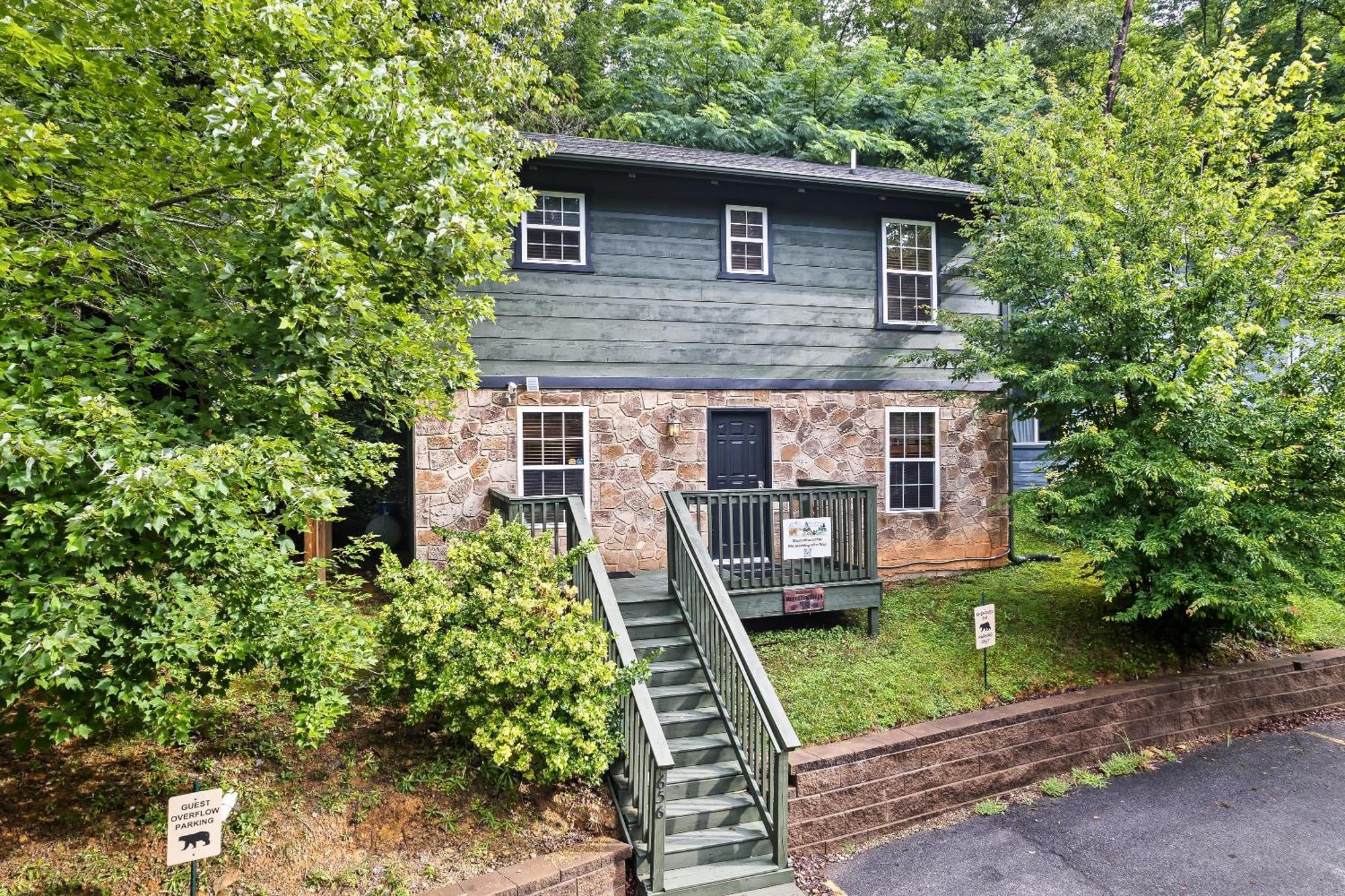 Mama Bear'S Moonshine Ridge Villa Gatlinburg Eksteriør billede